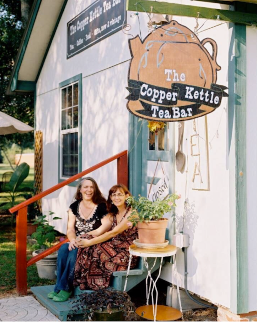 alt="Pictured Robin and Sue Owners of The Copper Kettle Tea Bar"